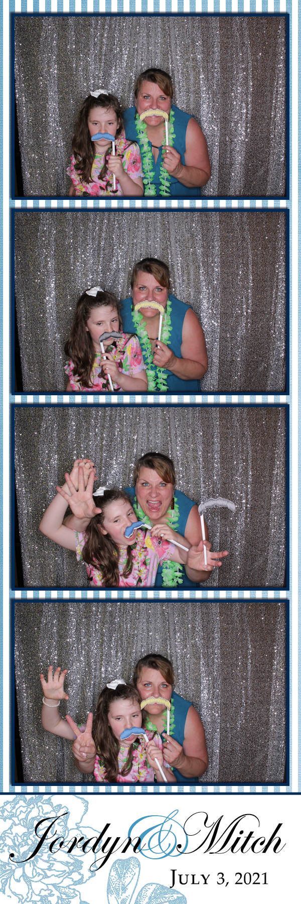 Jordyn and Mitch's Wedding | View more photos from the event at gallery.photoboothbillings.com/u/PhotoBoothBillings/Jordyn-and-Mitchs-Wedding