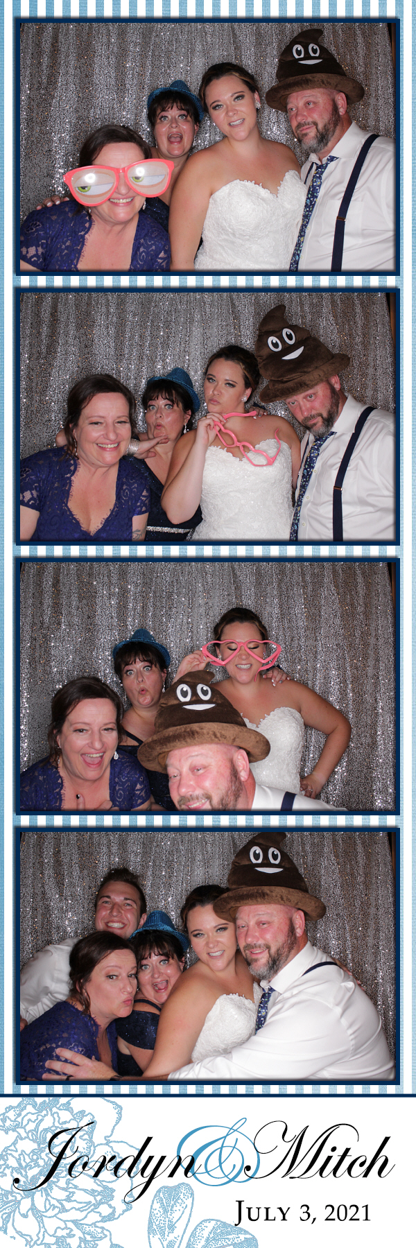Jordyn and Mitch's Wedding | View more photos from the event at gallery.photoboothbillings.com/u/PhotoBoothBillings/Jordyn-and-Mitchs-Wedding