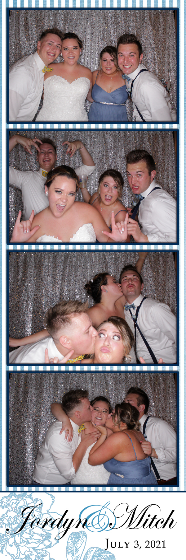 Jordyn and Mitch's Wedding | View more photos from the event at gallery.photoboothbillings.com/u/PhotoBoothBillings/Jordyn-and-Mitchs-Wedding