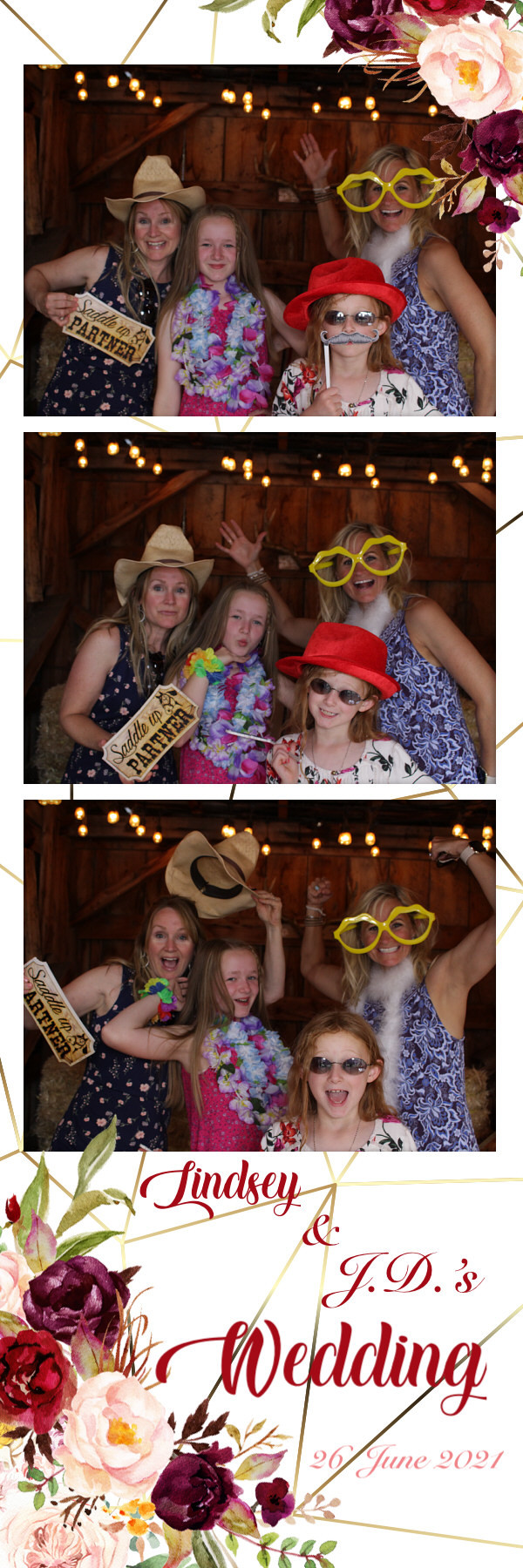 Lindsey and JD's Wedding | View more photos from the event at gallery.photoboothbillings.com/u/PhotoBoothBillings/Lindsey-and-JDs-Wedding