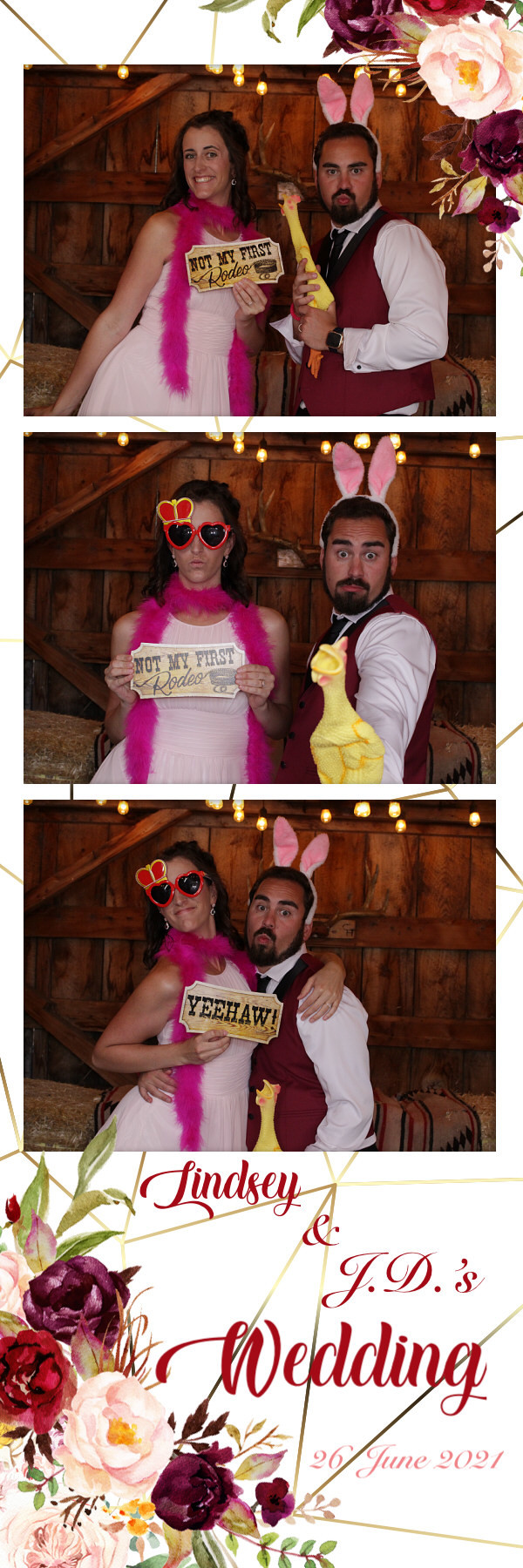 Lindsey and JD's Wedding | View more photos from the event at gallery.photoboothbillings.com/u/PhotoBoothBillings/Lindsey-and-JDs-Wedding
