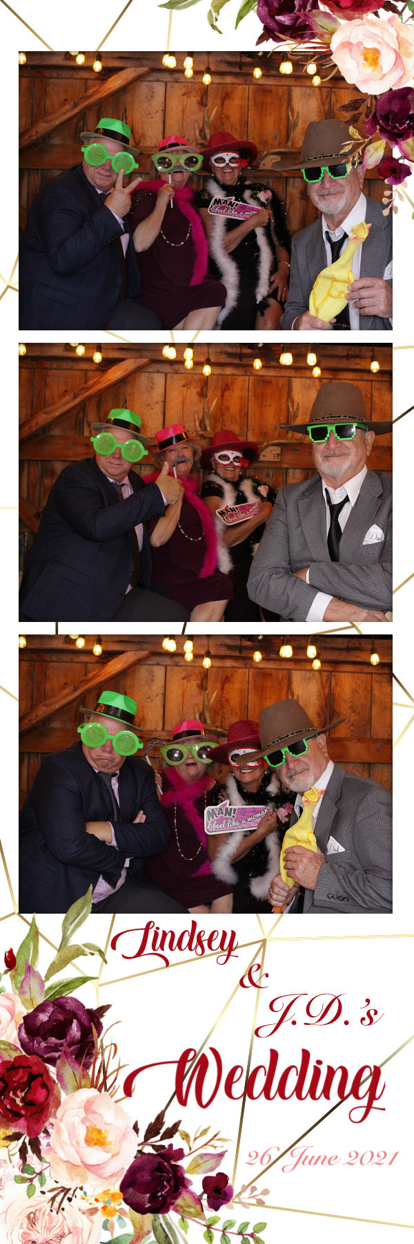 Lindsey and JD's Wedding | View more photos from the event at gallery.photoboothbillings.com/u/PhotoBoothBillings/Lindsey-and-JDs-Wedding