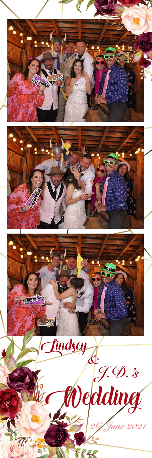 Lindsey and JD's Wedding | View more photos from the event at gallery.photoboothbillings.com/u/PhotoBoothBillings/Lindsey-and-JDs-Wedding