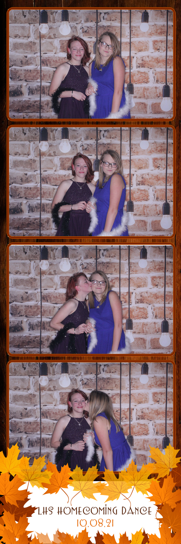Lockwood Homecoming | View more photos from the event at gallery.photoboothbillings.com/u/PhotoBoothBillings/Lockwood-Homecoming