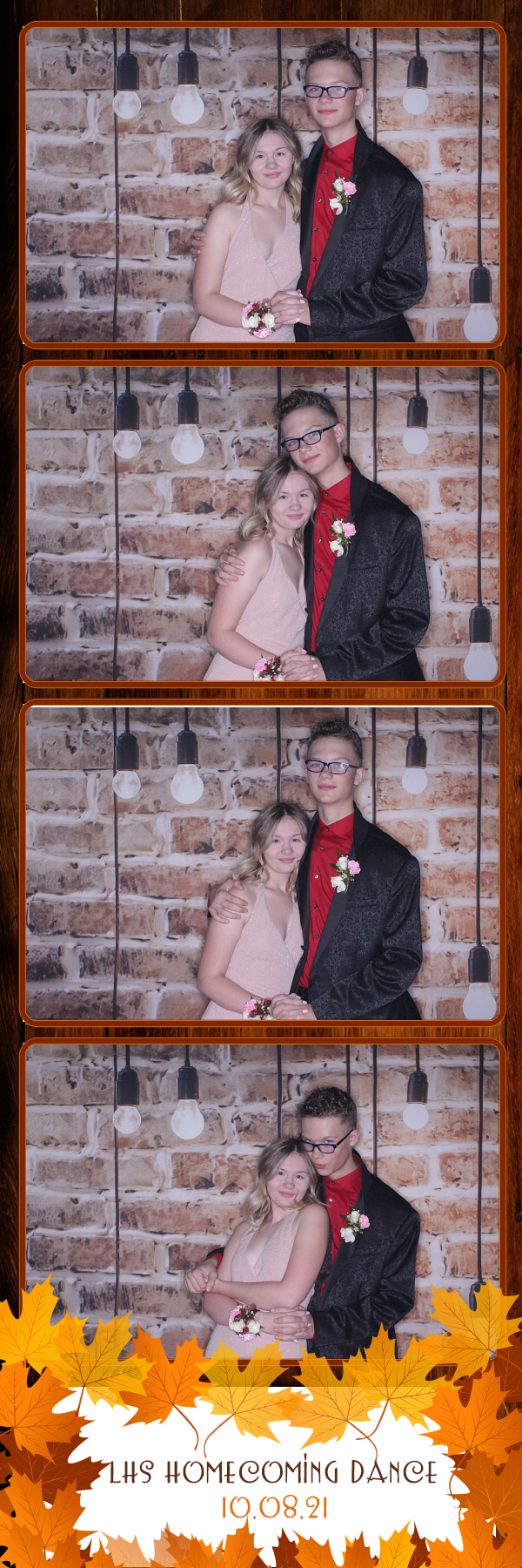 Lockwood Homecoming | View more photos from the event at gallery.photoboothbillings.com/u/PhotoBoothBillings/Lockwood-Homecoming