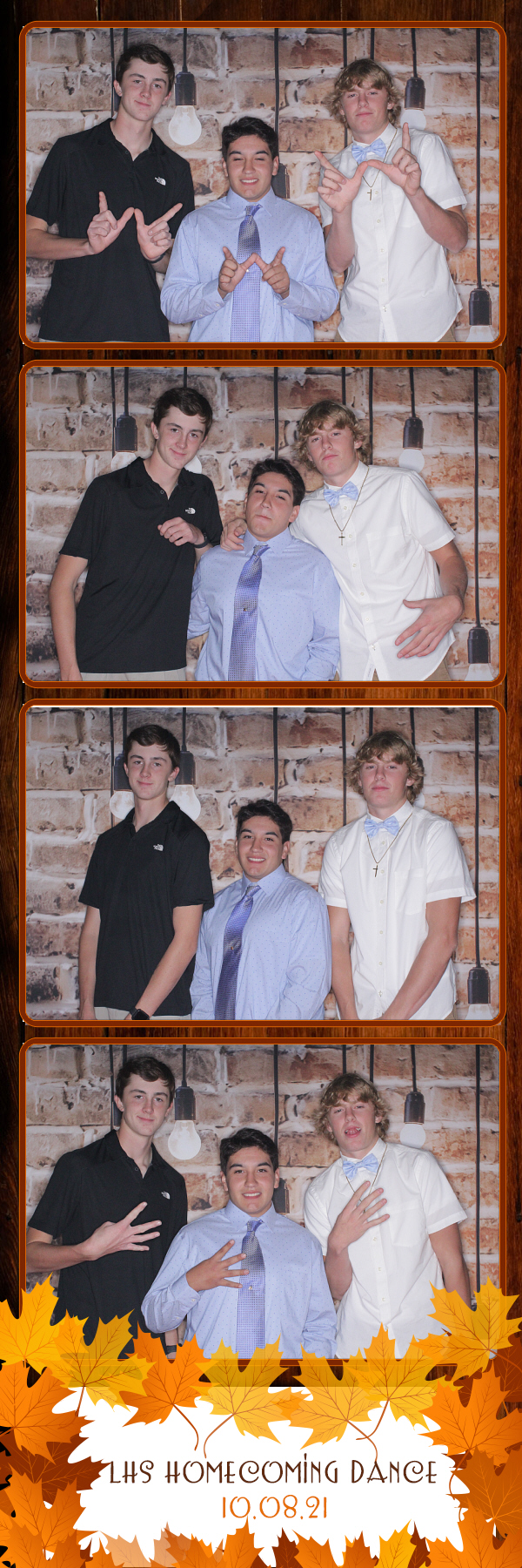 Lockwood Homecoming | View more photos from the event at gallery.photoboothbillings.com/u/PhotoBoothBillings/Lockwood-Homecoming