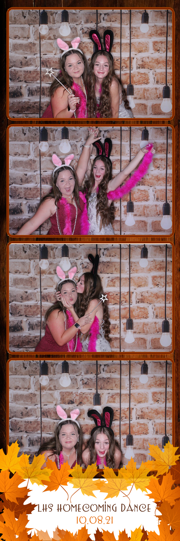 Lockwood Homecoming | View more photos from the event at gallery.photoboothbillings.com/u/PhotoBoothBillings/Lockwood-Homecoming