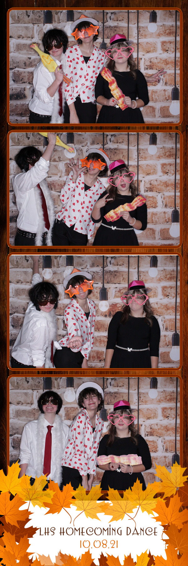 Lockwood Homecoming | View more photos from the event at gallery.photoboothbillings.com/u/PhotoBoothBillings/Lockwood-Homecoming
