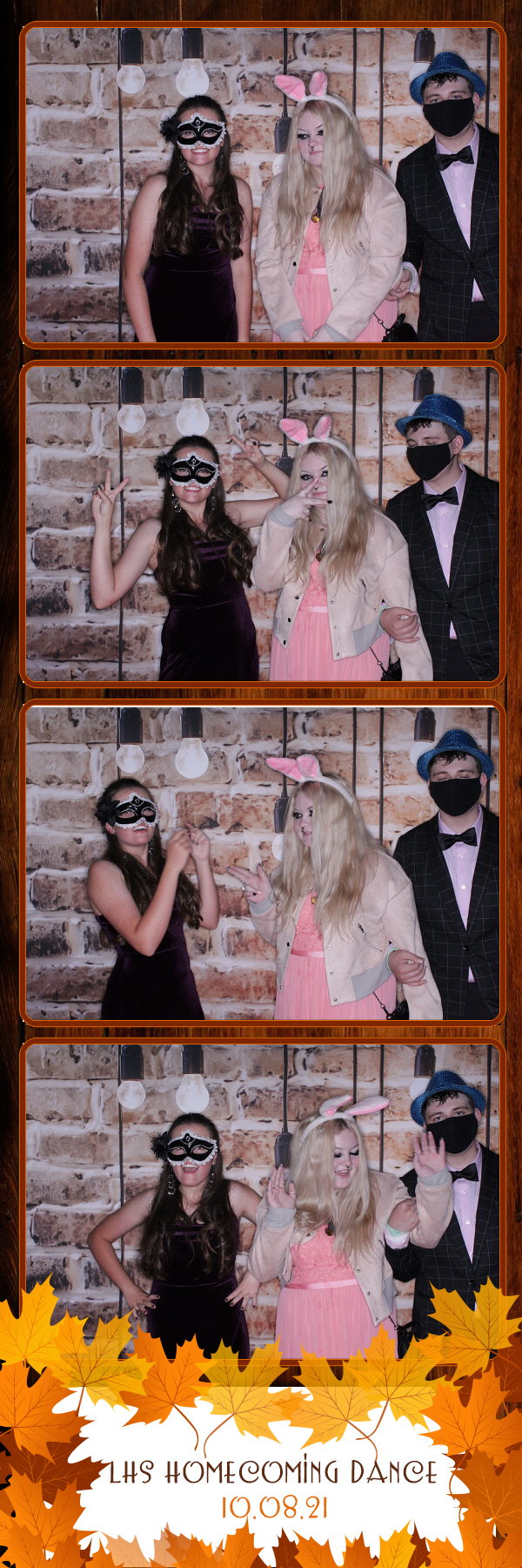Lockwood Homecoming | View more photos from the event at gallery.photoboothbillings.com/u/PhotoBoothBillings/Lockwood-Homecoming