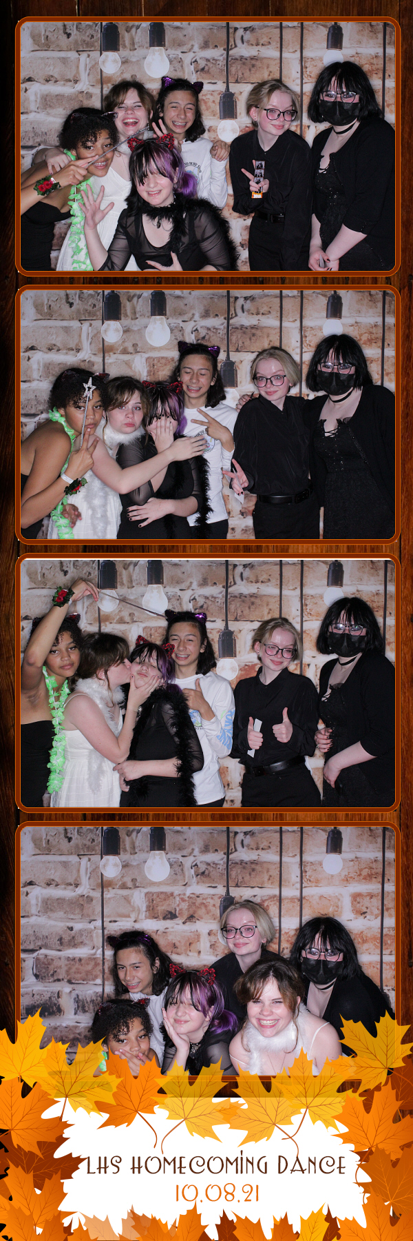 Lockwood Homecoming | View more photos from the event at gallery.photoboothbillings.com/u/PhotoBoothBillings/Lockwood-Homecoming