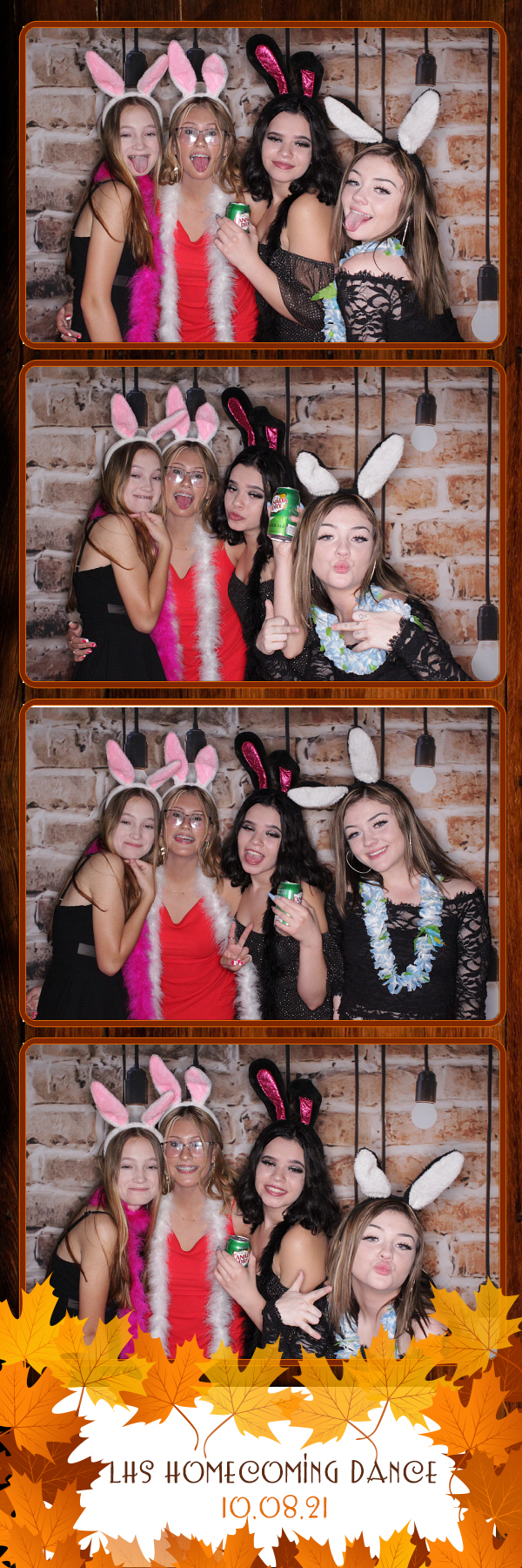 Lockwood Homecoming | View more photos from the event at gallery.photoboothbillings.com/u/PhotoBoothBillings/Lockwood-Homecoming