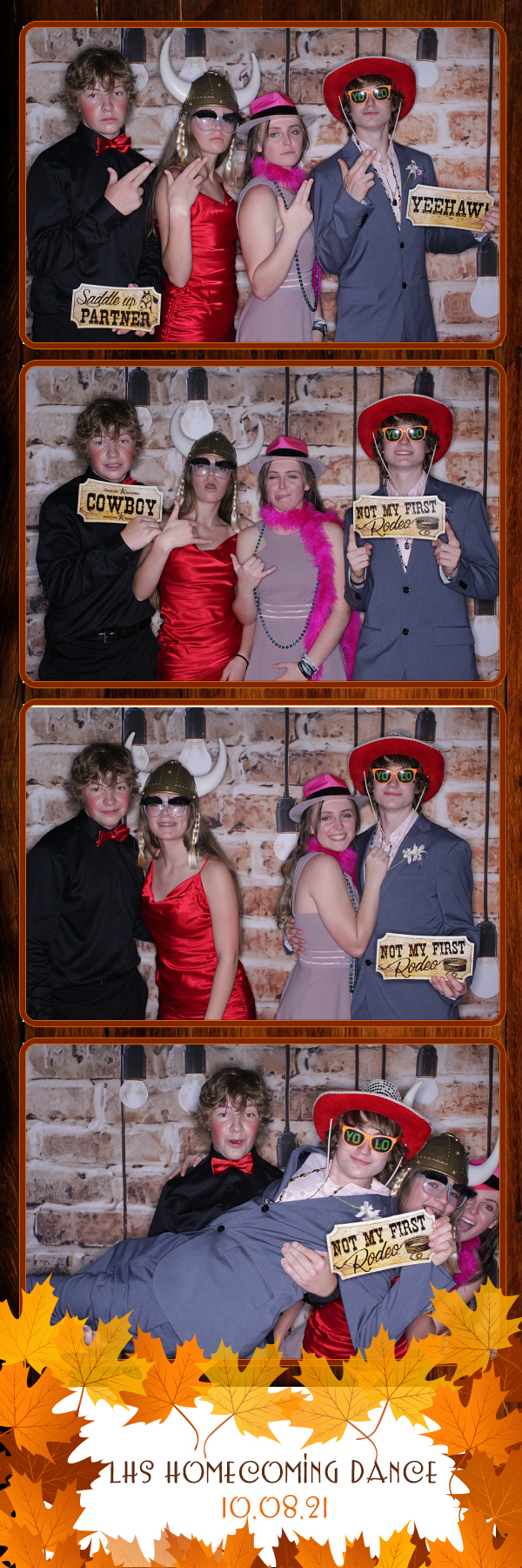 Lockwood Homecoming | View more photos from the event at gallery.photoboothbillings.com/u/PhotoBoothBillings/Lockwood-Homecoming