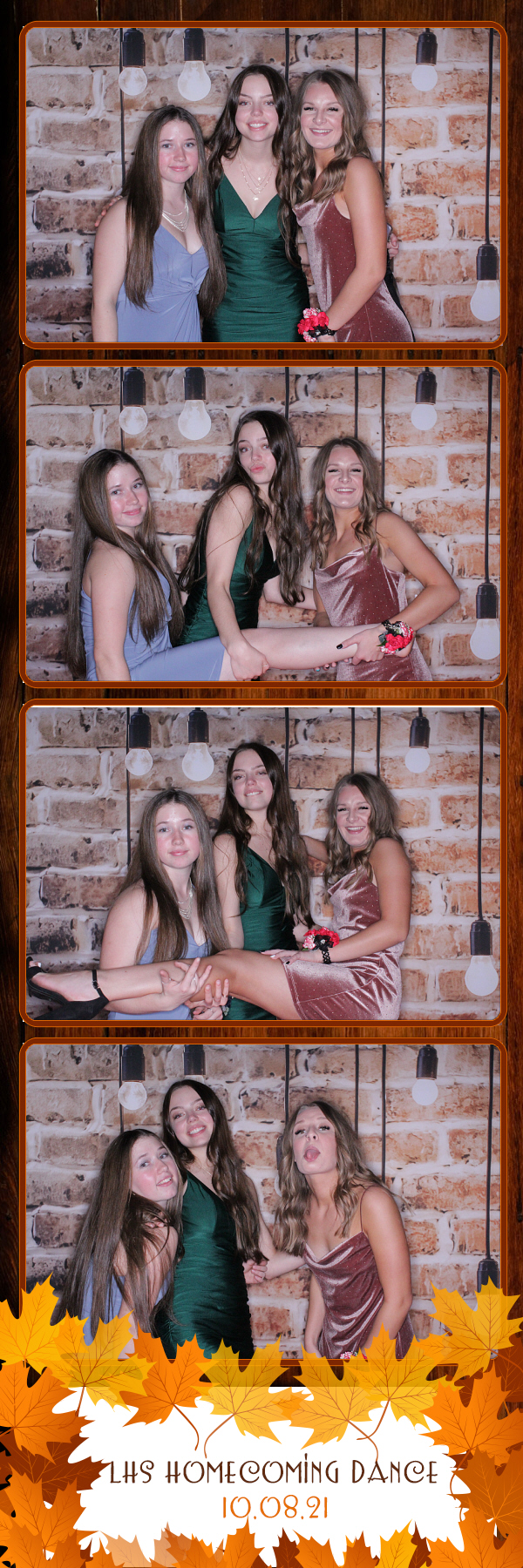 Lockwood Homecoming | View more photos from the event at gallery.photoboothbillings.com/u/PhotoBoothBillings/Lockwood-Homecoming
