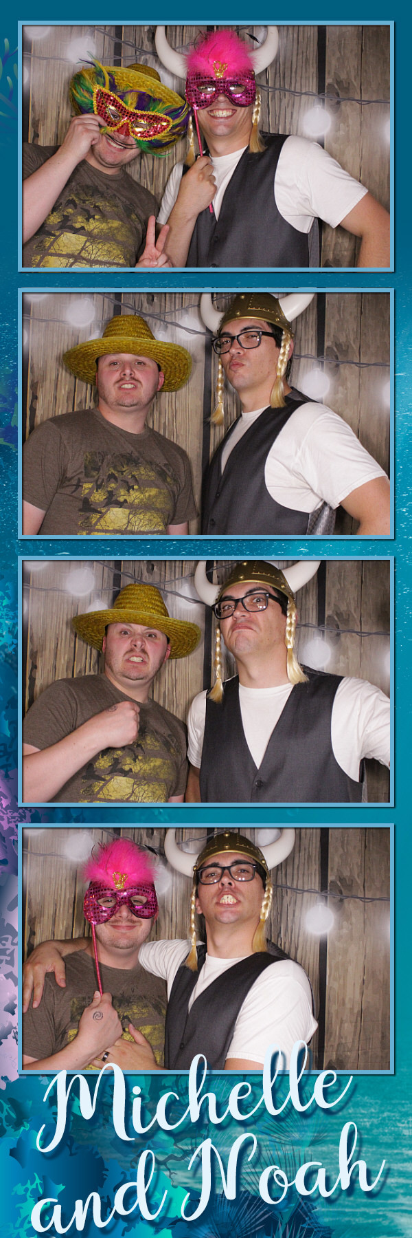 Michelle and Noah's Wedding | View more photos from the event at gallery.photoboothbillings.com/u/PhotoBoothBillings/Michelle-and-Noahs-Wedding