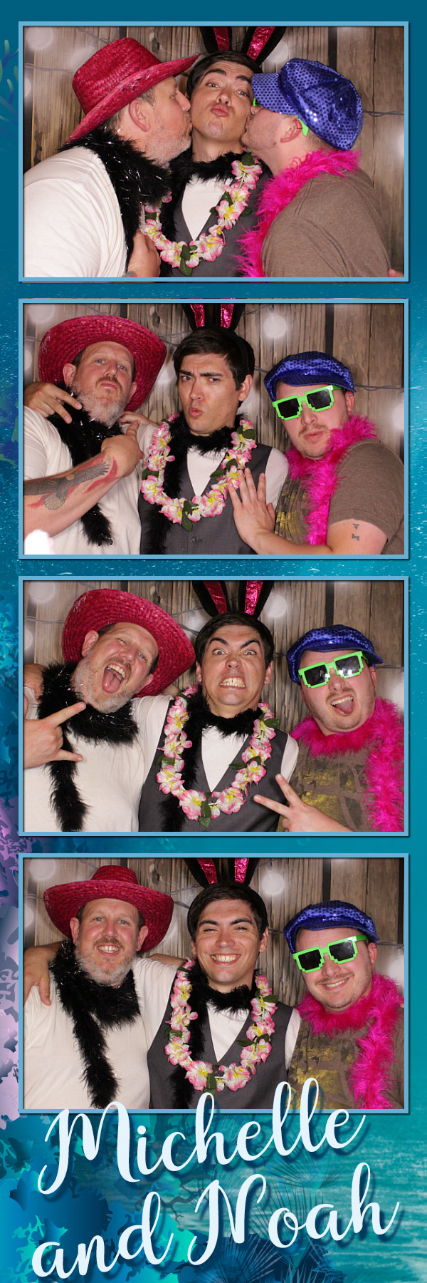 Michelle and Noah's Wedding | View more photos from the event at gallery.photoboothbillings.com/u/PhotoBoothBillings/Michelle-and-Noahs-Wedding