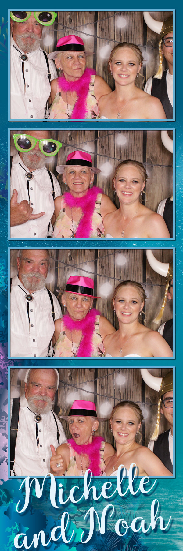 Michelle and Noah's Wedding | View more photos from the event at gallery.photoboothbillings.com/u/PhotoBoothBillings/Michelle-and-Noahs-Wedding