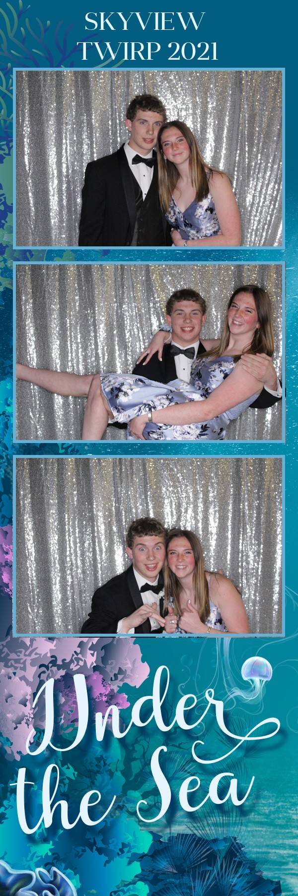 Skyview Twirp | View more photos from the event at gallery.photoboothbillings.com/u/PhotoBoothBillings/Skyview-Twirp-0