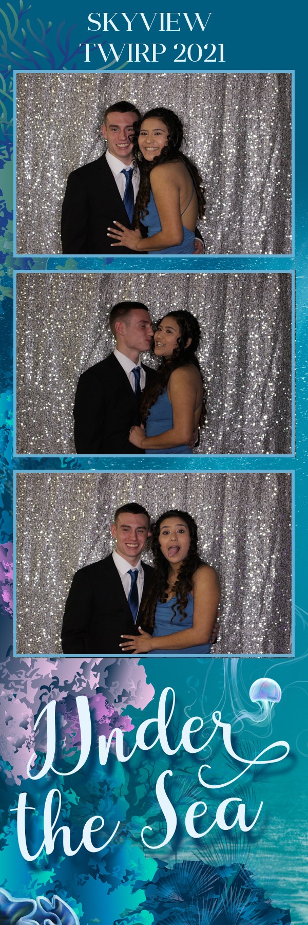 Skyview Twirp | View more photos from the event at gallery.photoboothbillings.com/u/PhotoBoothBillings/Skyview-Twirp-0