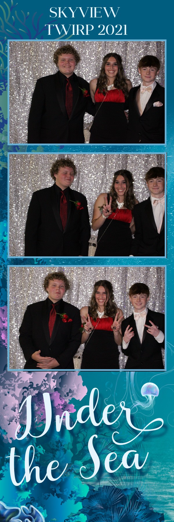Skyview Twirp | View more photos from the event at gallery.photoboothbillings.com/u/PhotoBoothBillings/Skyview-Twirp-0