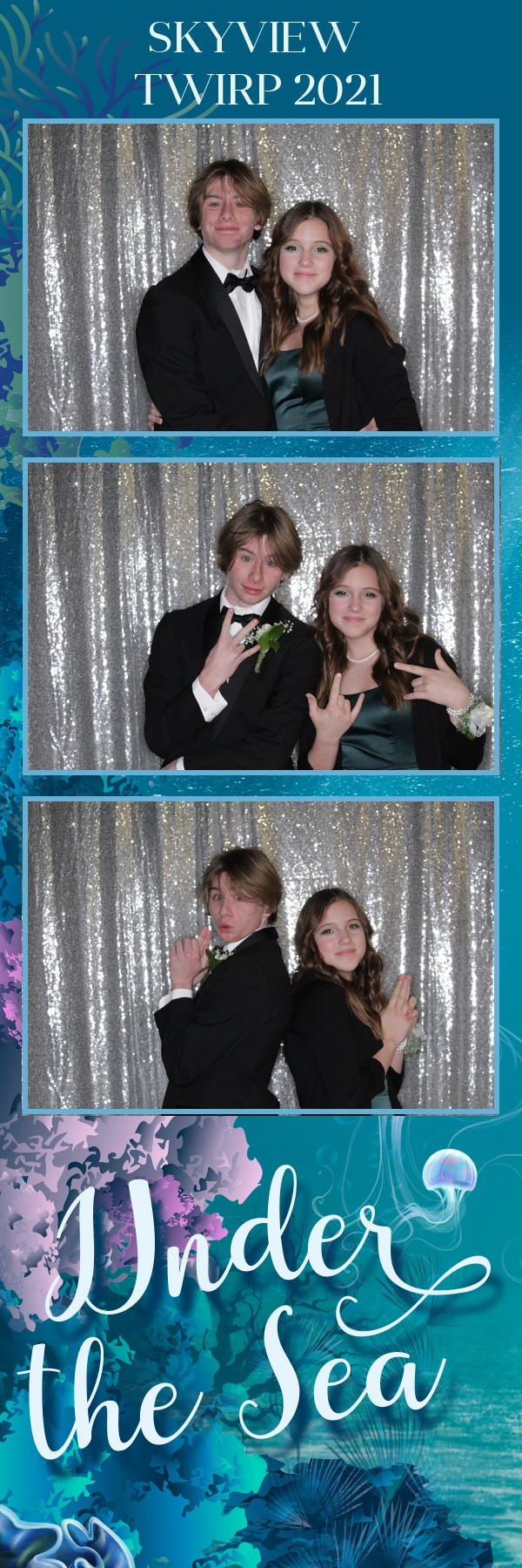 Skyview Twirp | View more photos from the event at gallery.photoboothbillings.com/u/PhotoBoothBillings/Skyview-Twirp-0