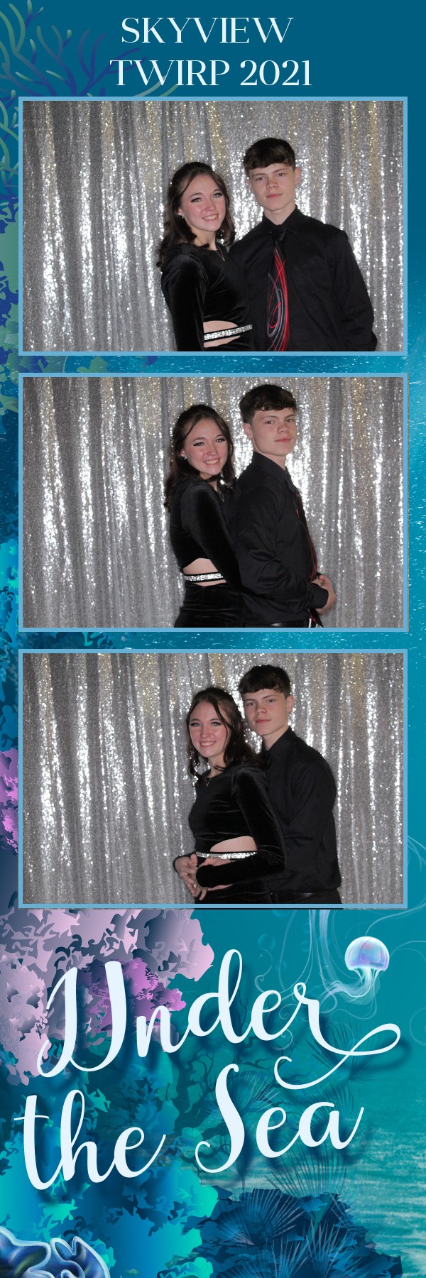 Skyview Twirp | View more photos from the event at gallery.photoboothbillings.com/u/PhotoBoothBillings/Skyview-Twirp-0