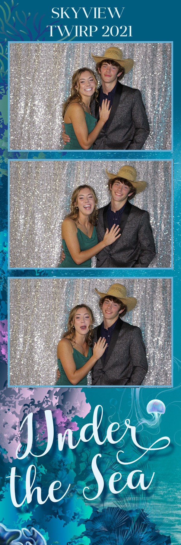 Skyview Twirp | View more photos from the event at gallery.photoboothbillings.com/u/PhotoBoothBillings/Skyview-Twirp-0