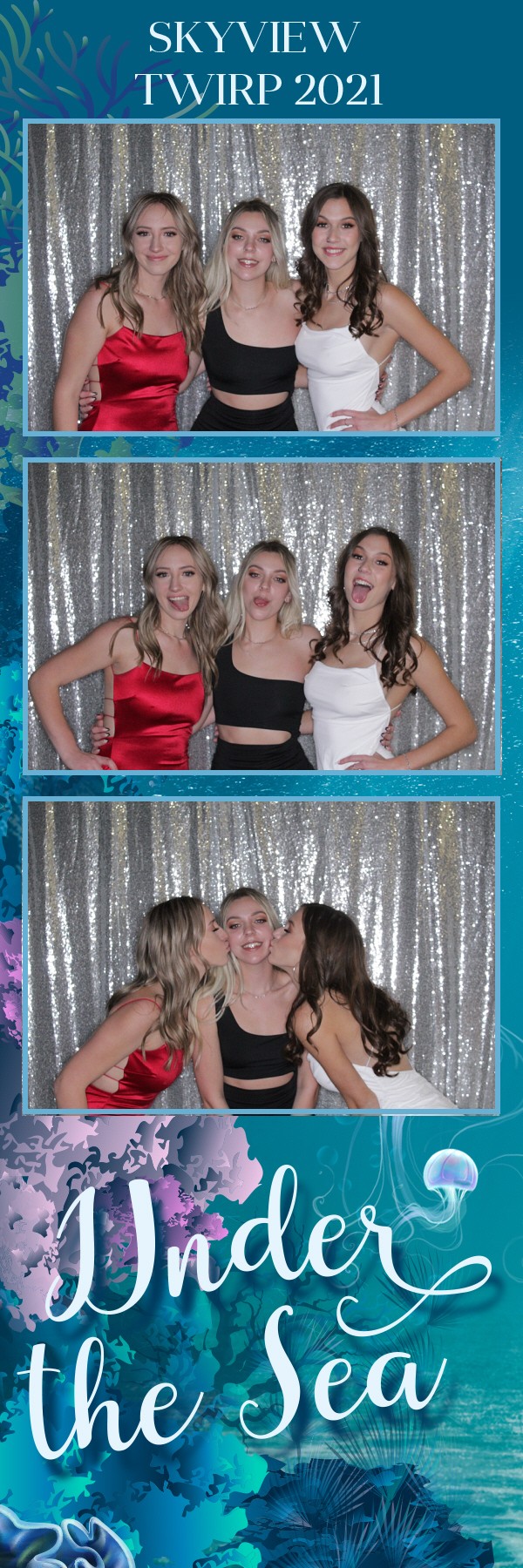 Skyview Twirp | View more photos from the event at gallery.photoboothbillings.com/u/PhotoBoothBillings/Skyview-Twirp-0