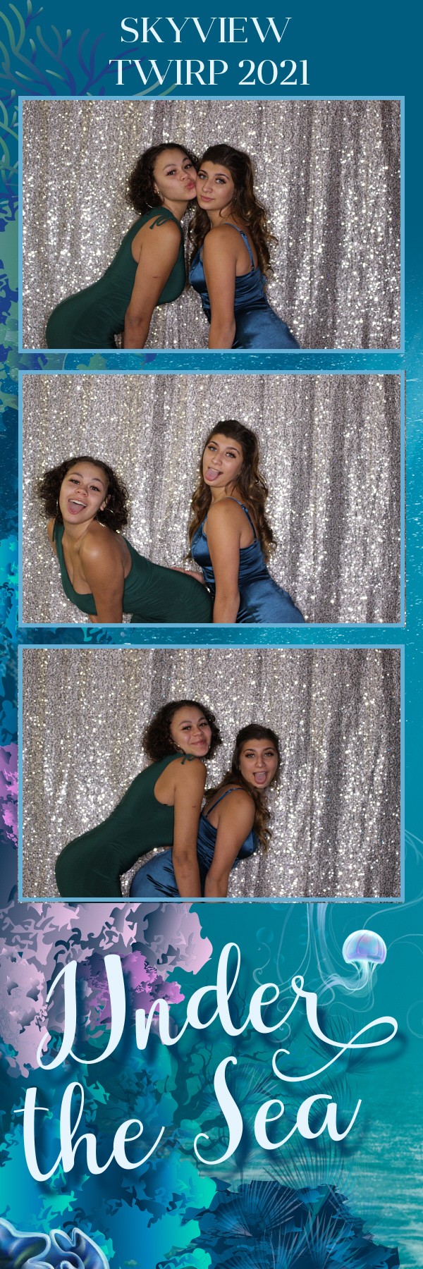Skyview Twirp | View more photos from the event at gallery.photoboothbillings.com/u/PhotoBoothBillings/Skyview-Twirp-0