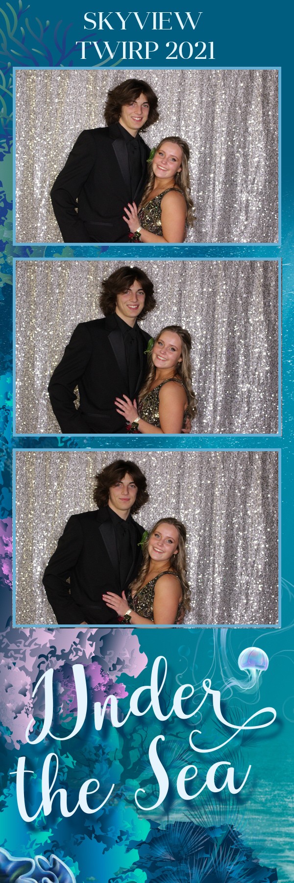 Skyview Twirp | View more photos from the event at gallery.photoboothbillings.com/u/PhotoBoothBillings/Skyview-Twirp-0