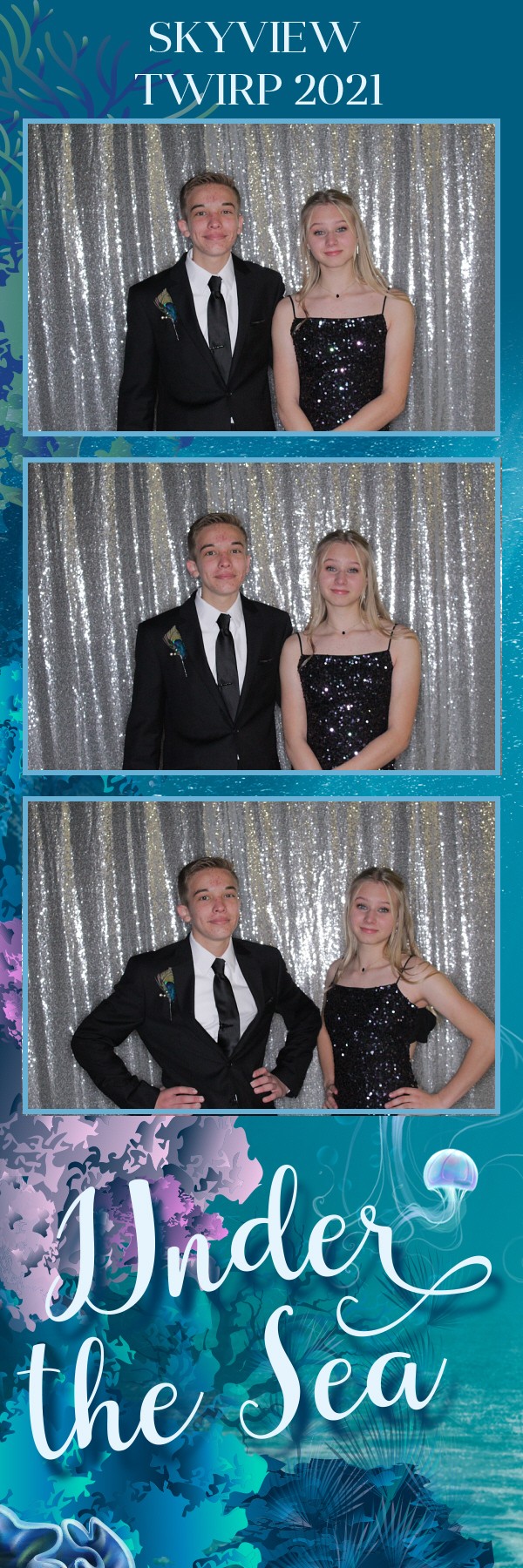 Skyview Twirp | View more photos from the event at gallery.photoboothbillings.com/u/PhotoBoothBillings/Skyview-Twirp-0
