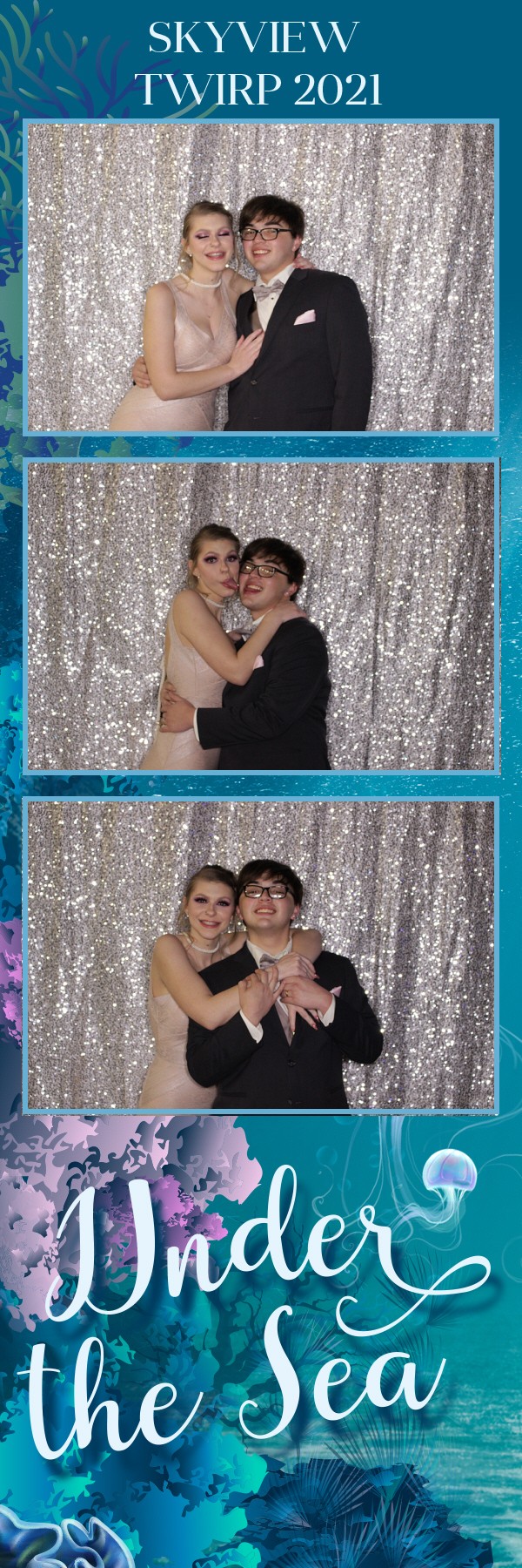 Skyview Twirp | View more photos from the event at gallery.photoboothbillings.com/u/PhotoBoothBillings/Skyview-Twirp-0