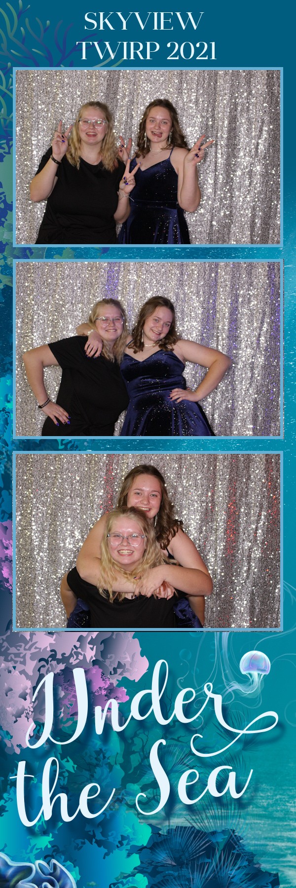 Skyview Twirp | View more photos from the event at gallery.photoboothbillings.com/u/PhotoBoothBillings/Skyview-Twirp-0