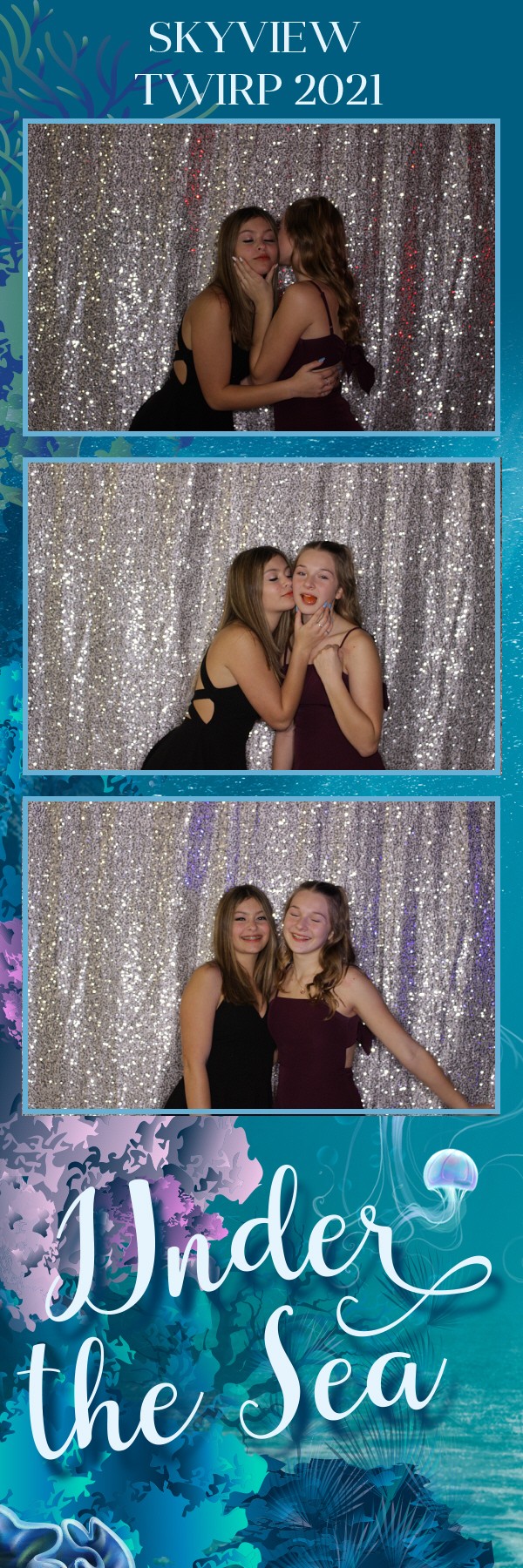 Skyview Twirp | View more photos from the event at gallery.photoboothbillings.com/u/PhotoBoothBillings/Skyview-Twirp-0