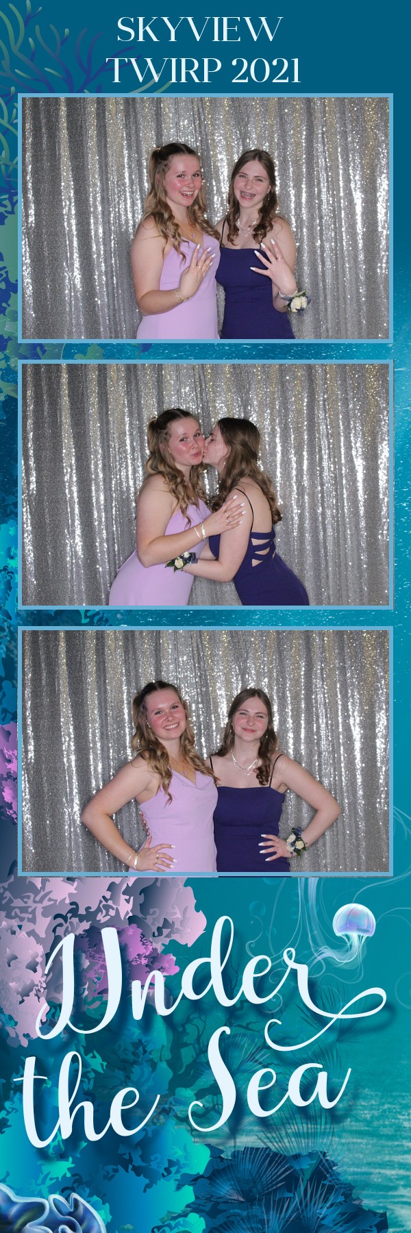 Skyview Twirp | View more photos from the event at gallery.photoboothbillings.com/u/PhotoBoothBillings/Skyview-Twirp-0