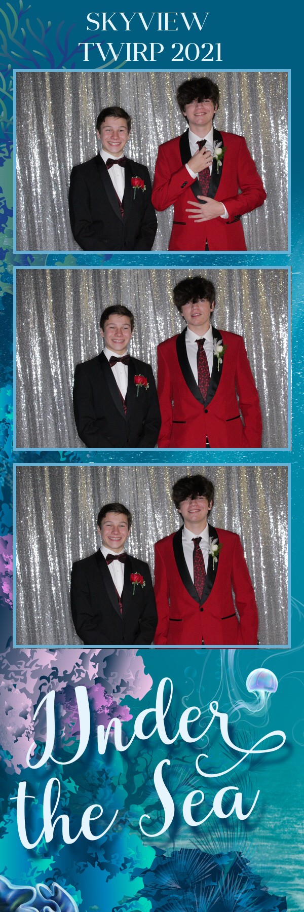 Skyview Twirp | View more photos from the event at gallery.photoboothbillings.com/u/PhotoBoothBillings/Skyview-Twirp-0