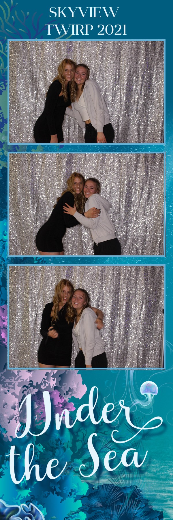Skyview Twirp | View more photos from the event at gallery.photoboothbillings.com/u/PhotoBoothBillings/Skyview-Twirp-0