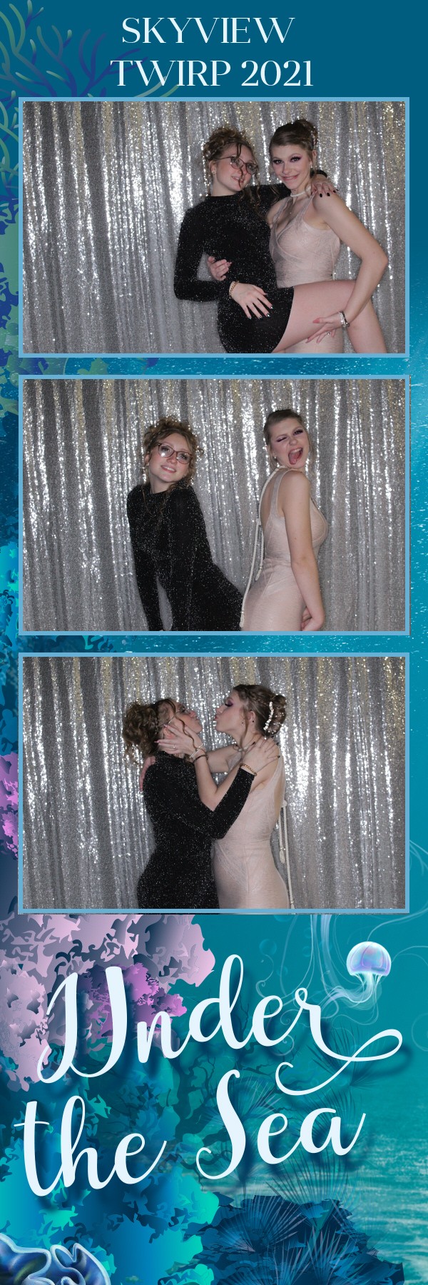 Skyview Twirp | View more photos from the event at gallery.photoboothbillings.com/u/PhotoBoothBillings/Skyview-Twirp-0