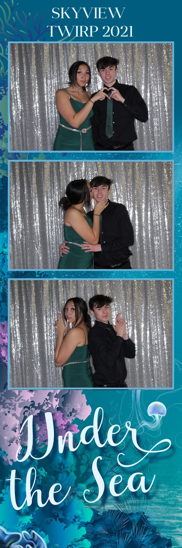 Skyview Twirp | View more photos from the event at gallery.photoboothbillings.com/u/PhotoBoothBillings/Skyview-Twirp-0