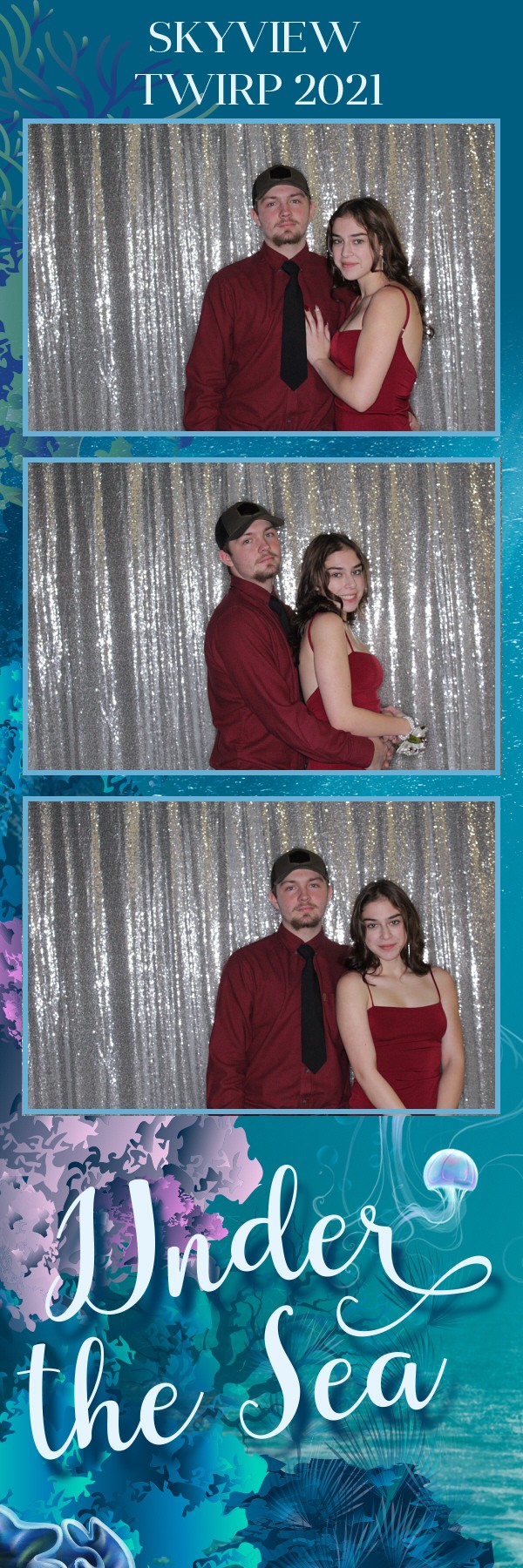 Skyview Twirp | View more photos from the event at gallery.photoboothbillings.com/u/PhotoBoothBillings/Skyview-Twirp-0