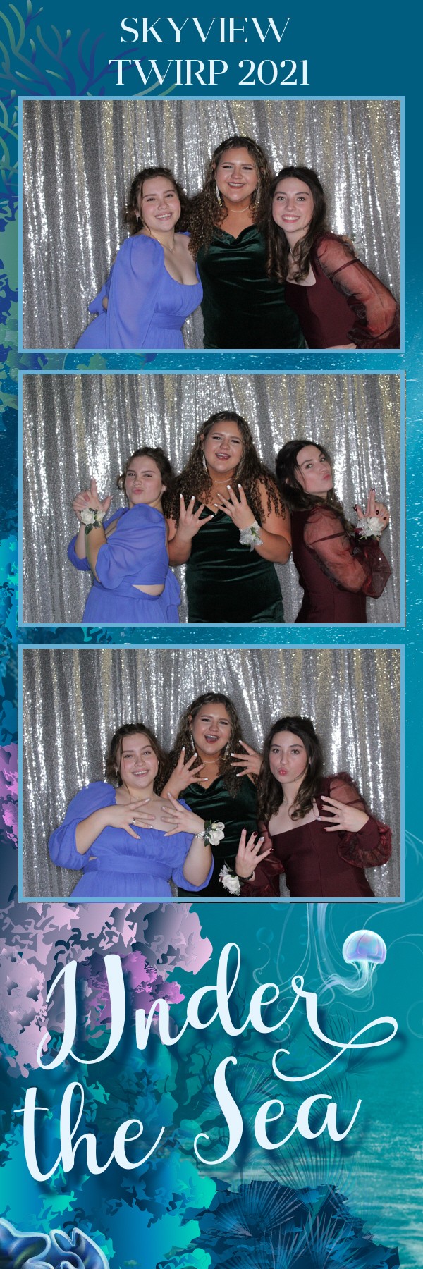 Skyview Twirp | View more photos from the event at gallery.photoboothbillings.com/u/PhotoBoothBillings/Skyview-Twirp-0