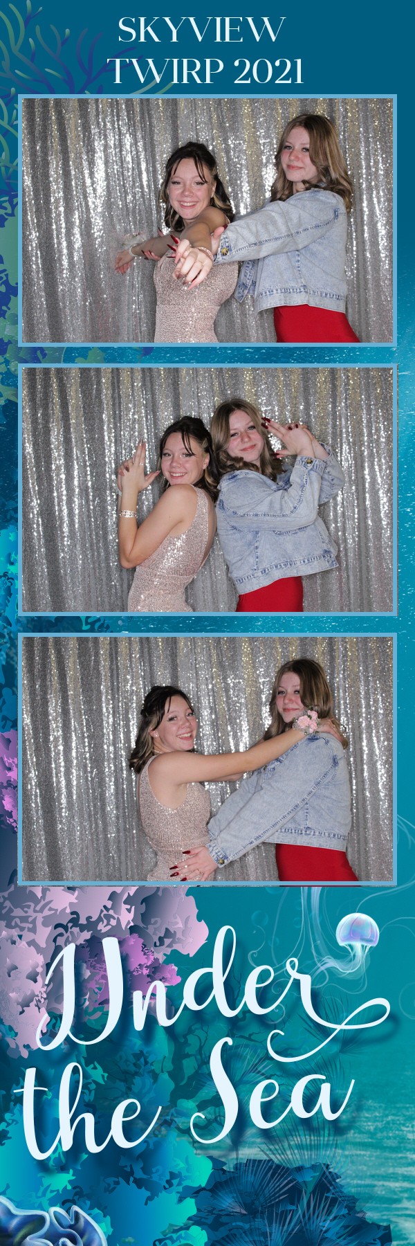 Skyview Twirp | View more photos from the event at gallery.photoboothbillings.com/u/PhotoBoothBillings/Skyview-Twirp-0