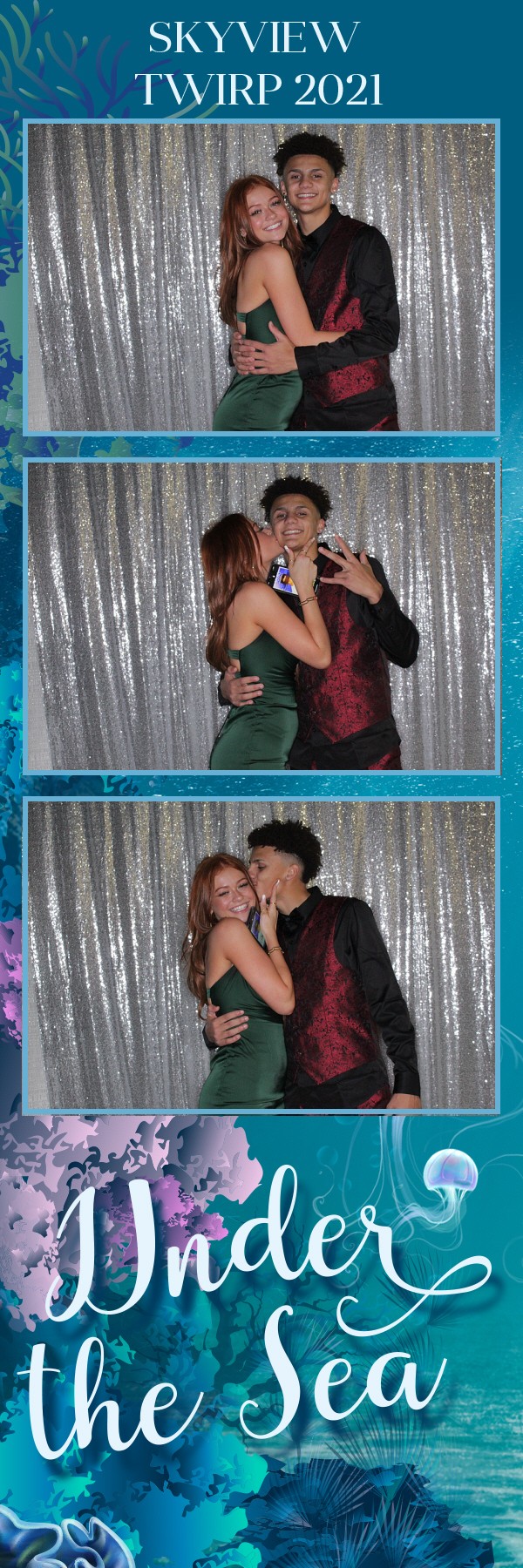Skyview Twirp | View more photos from the event at gallery.photoboothbillings.com/u/PhotoBoothBillings/Skyview-Twirp-0