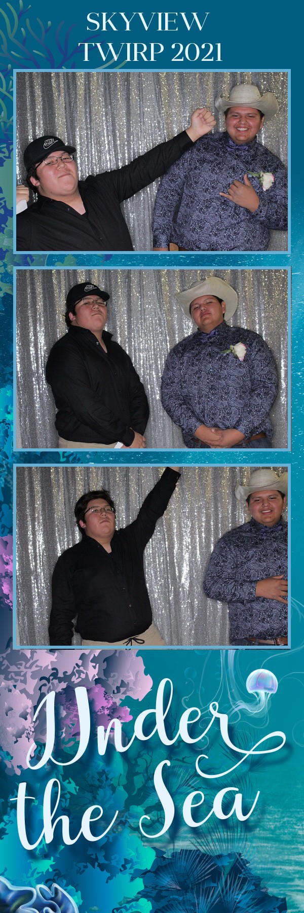 Skyview Twirp | View more photos from the event at gallery.photoboothbillings.com/u/PhotoBoothBillings/Skyview-Twirp-0