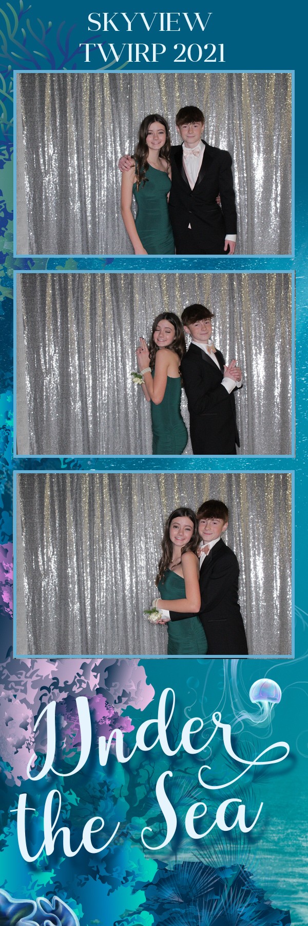 Skyview Twirp | View more photos from the event at gallery.photoboothbillings.com/u/PhotoBoothBillings/Skyview-Twirp-0