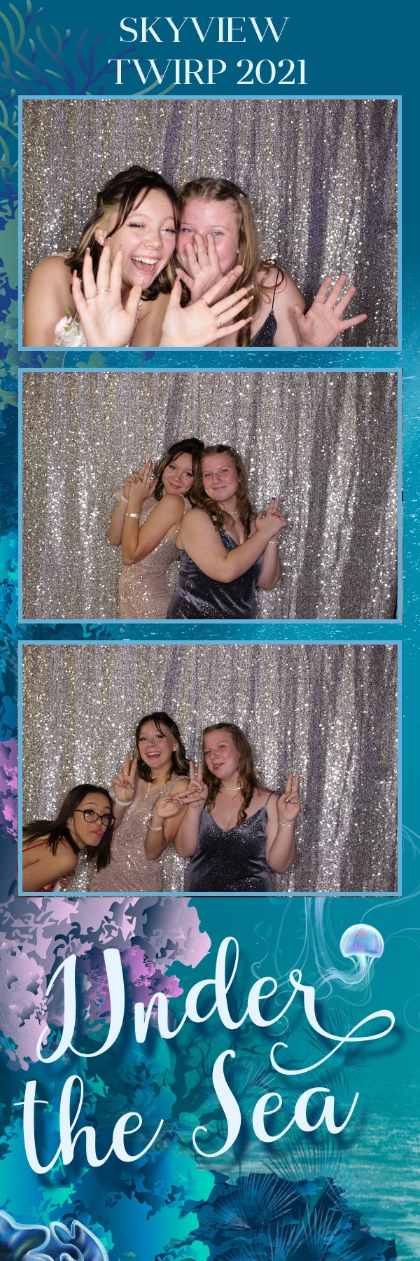 Skyview Twirp | View more photos from the event at gallery.photoboothbillings.com/u/PhotoBoothBillings/Skyview-Twirp-0
