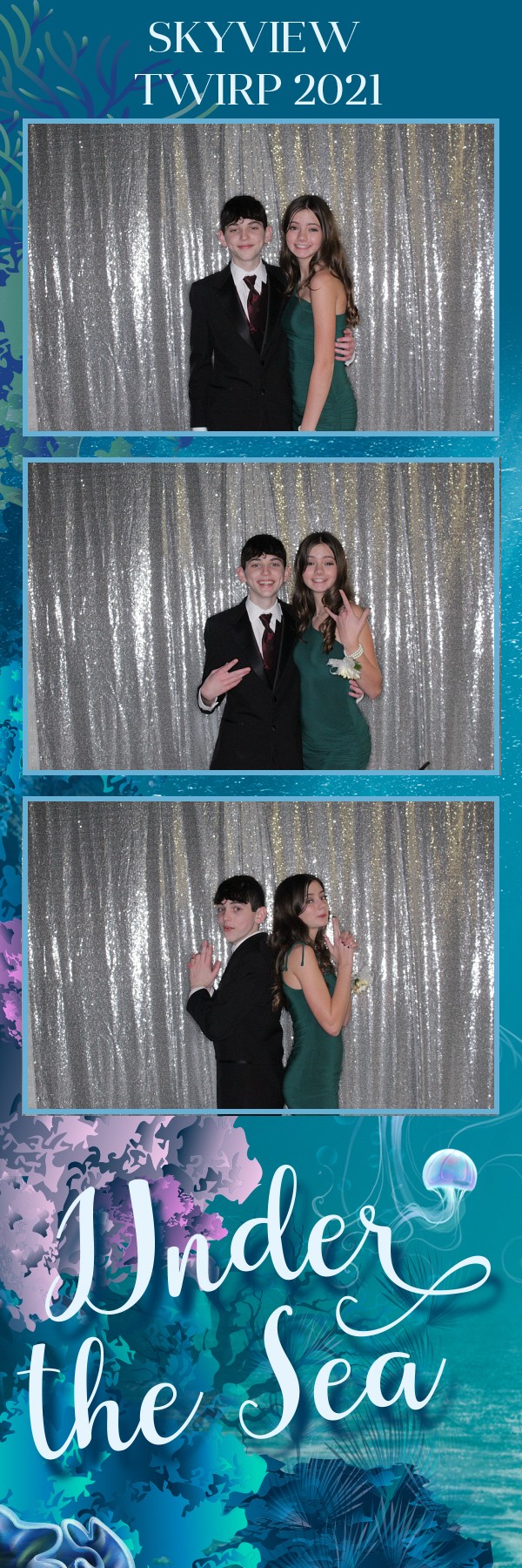 Skyview Twirp | View more photos from the event at gallery.photoboothbillings.com/u/PhotoBoothBillings/Skyview-Twirp-0