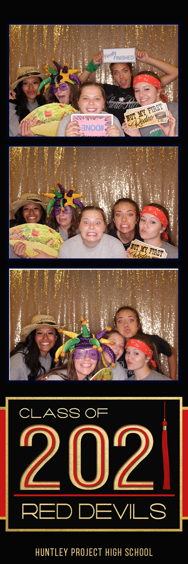 Snap Party | View more photos from the event at gallery.photoboothbillings.com/u/PhotoBoothBillings/Snap-Party