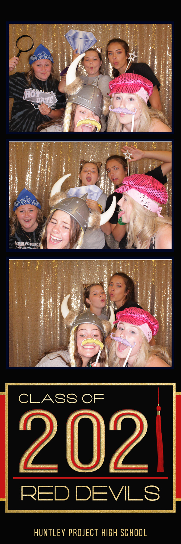 Snap Party | View more photos from the event at gallery.photoboothbillings.com/u/PhotoBoothBillings/Snap-Party