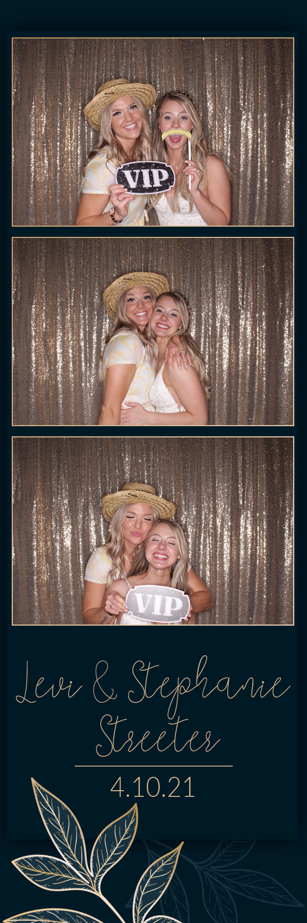 Stephanie and Levi's Wedding | View more photos from the event at gallery.photoboothbillings.com/u/PhotoBoothBillings/Stephanie-and-Levis-Wedding
