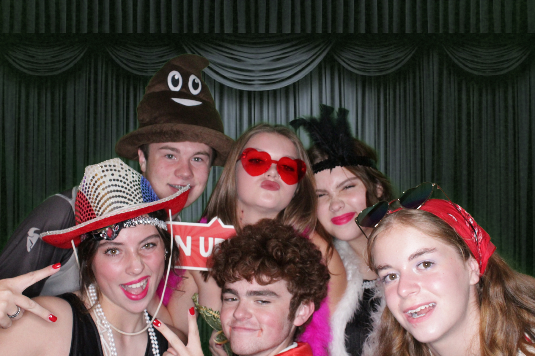 Sweet Sixteen Party | View more photos from the event at gallery.photoboothbillings.com/u/PhotoBoothBillings/Sweet-Sixteen-Party